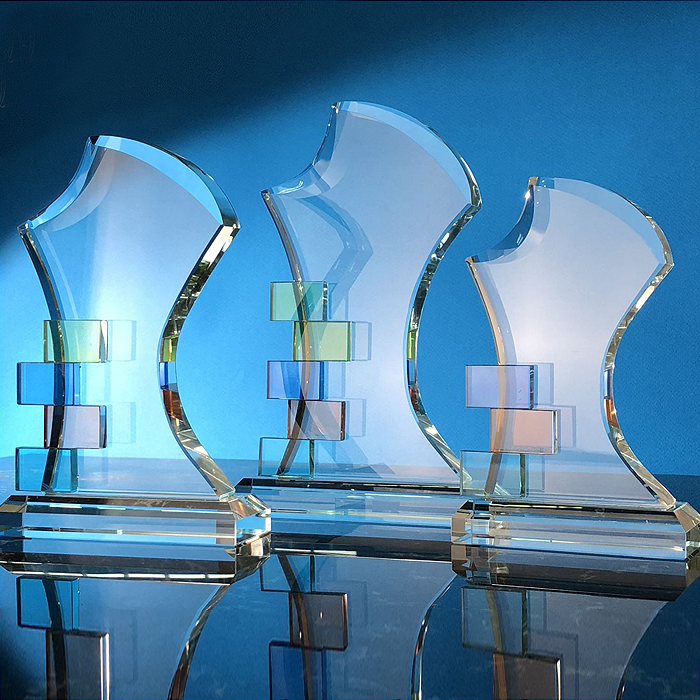 9297 - Exclusive Crystal Plaques