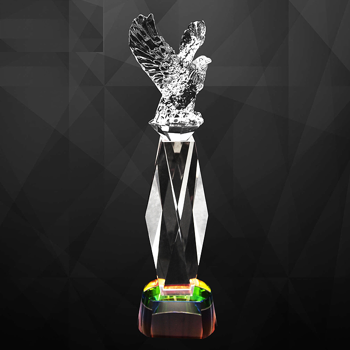 9262 - Exclusive Crystal Eagle Trophy