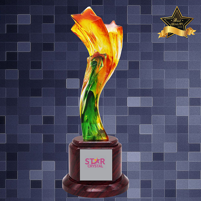 4305 - Exclusive Sculptures Awards