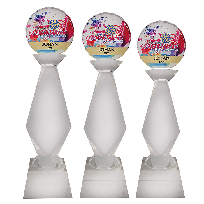 8300 - Exclusive Crystal Glass Awards