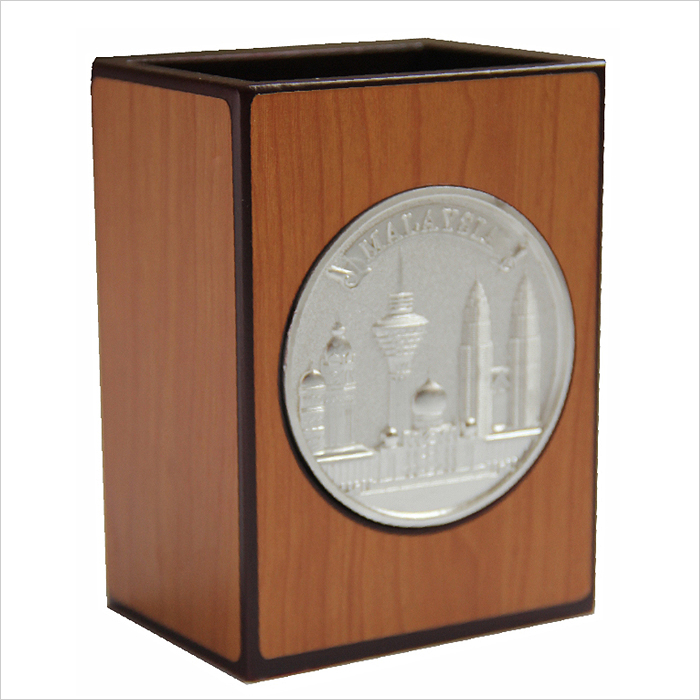 PW 009 - Wooden Pen Holder