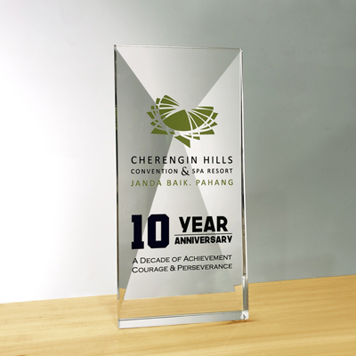 3111 - Exclusive Crystal Trophy