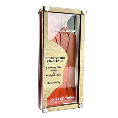 5161 - Acrylic Plaque