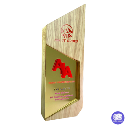 7533 - Wooden Trophy