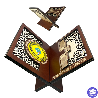 7572 - Wooden Plaque