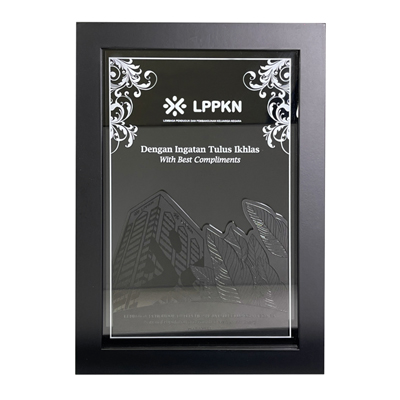 7543 - Wooden Plaque