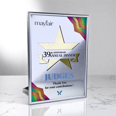 7748 - Wooden Frame Award