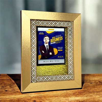 7735 - Wooden Frame Award