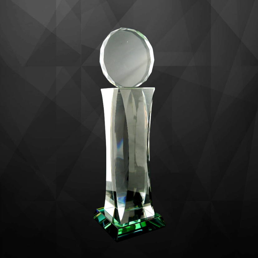 9067 - Exclusive Crystal Trophy