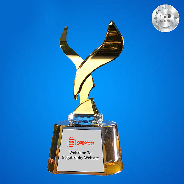 9324 - Exclusive Crystal Awards