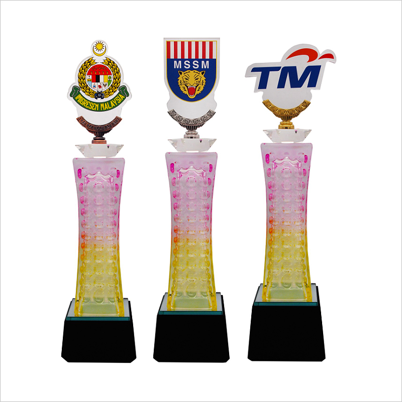 8294 - Exclusive Crystal Glass Awards With Acrylic