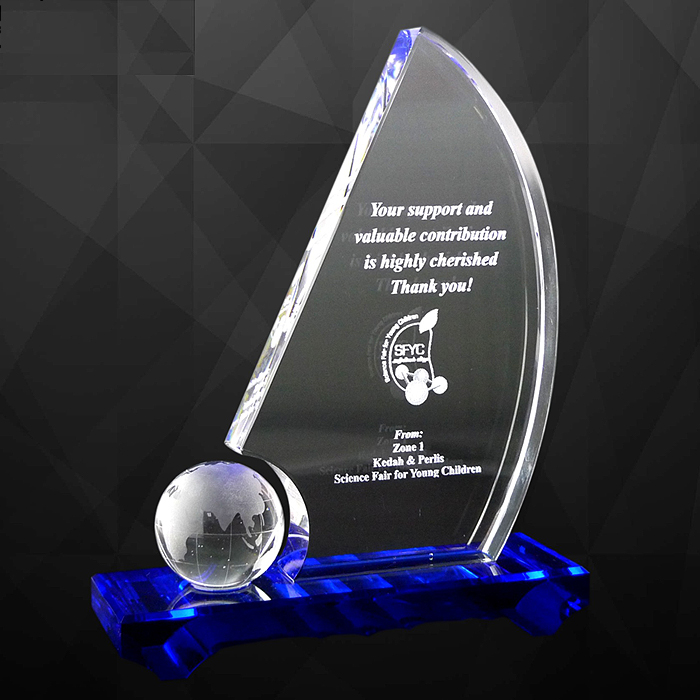 9058 - Exclusive Crystal Globe Plaques